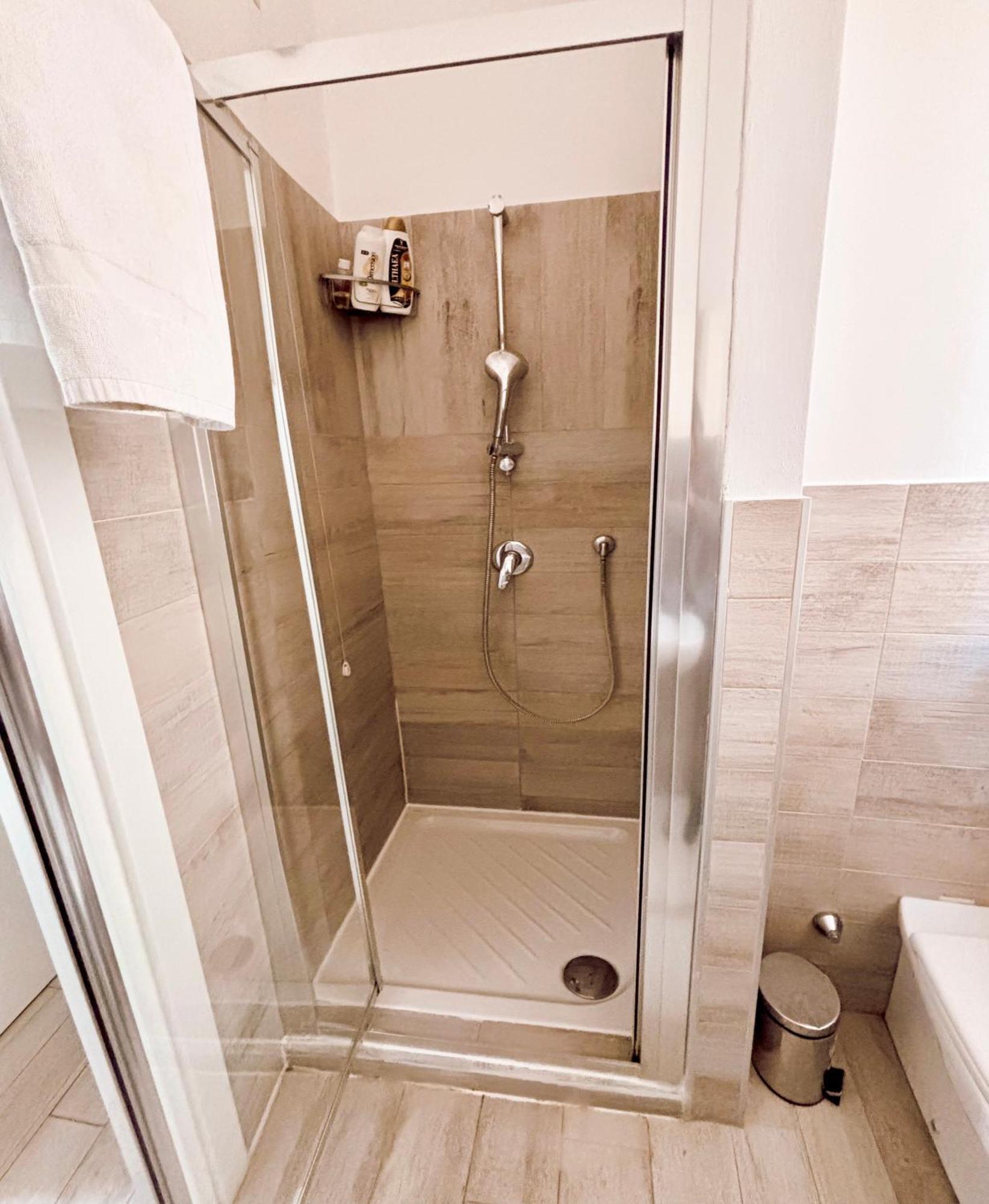 Joy House -Central City Near Metro Arco Della Pace Brera-Entire Apartment Perfect For Work & Play, Nightlife With Ac & Fast Wifi Welcome To The Cool Joy House! Милано Екстериор снимка