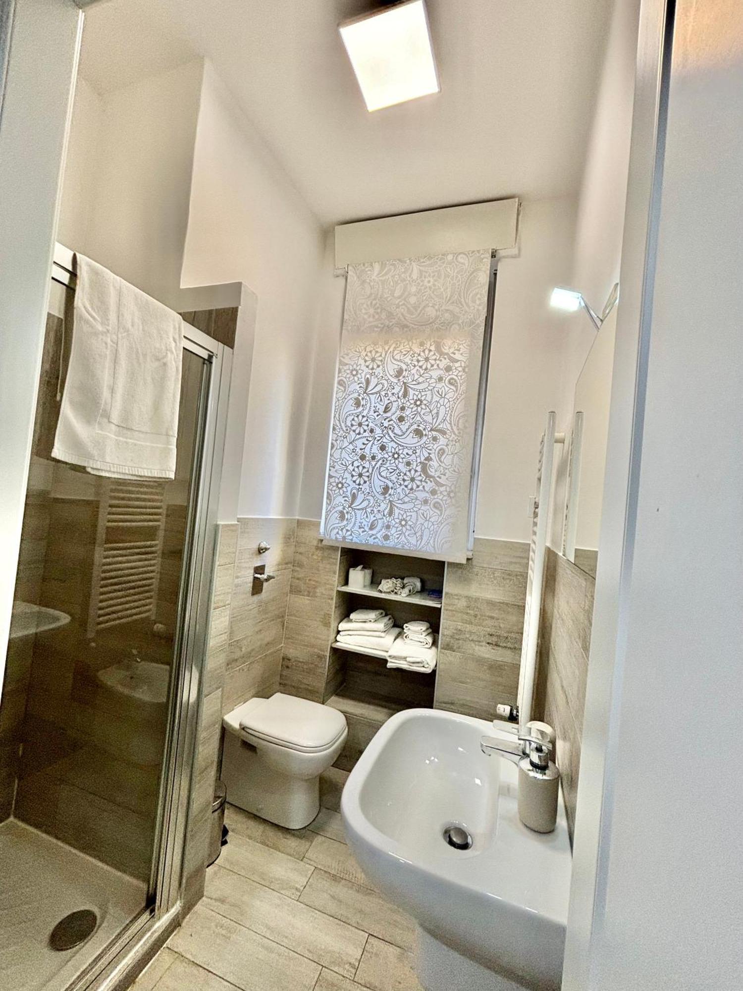 Joy House -Central City Near Metro Arco Della Pace Brera-Entire Apartment Perfect For Work & Play, Nightlife With Ac & Fast Wifi Welcome To The Cool Joy House! Милано Екстериор снимка