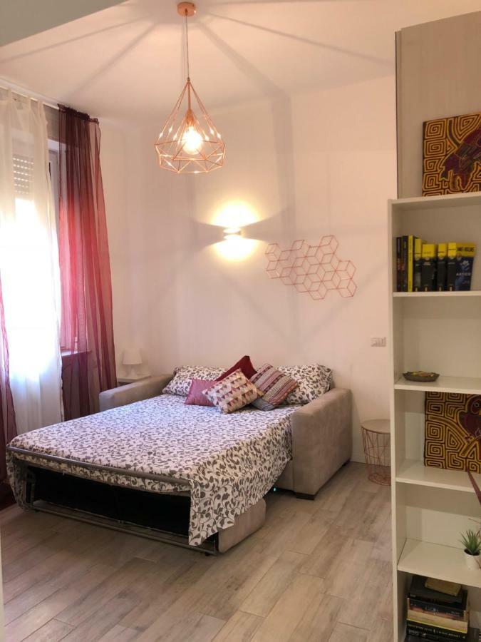 Joy House -Central City Near Metro Arco Della Pace Brera-Entire Apartment Perfect For Work & Play, Nightlife With Ac & Fast Wifi Welcome To The Cool Joy House! Милано Екстериор снимка